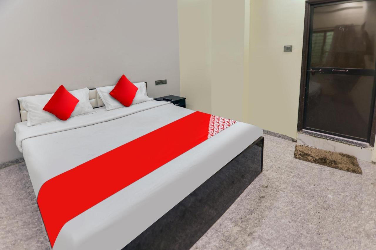 Oyo Hotel Blackgold Chandrapur Exterior photo
