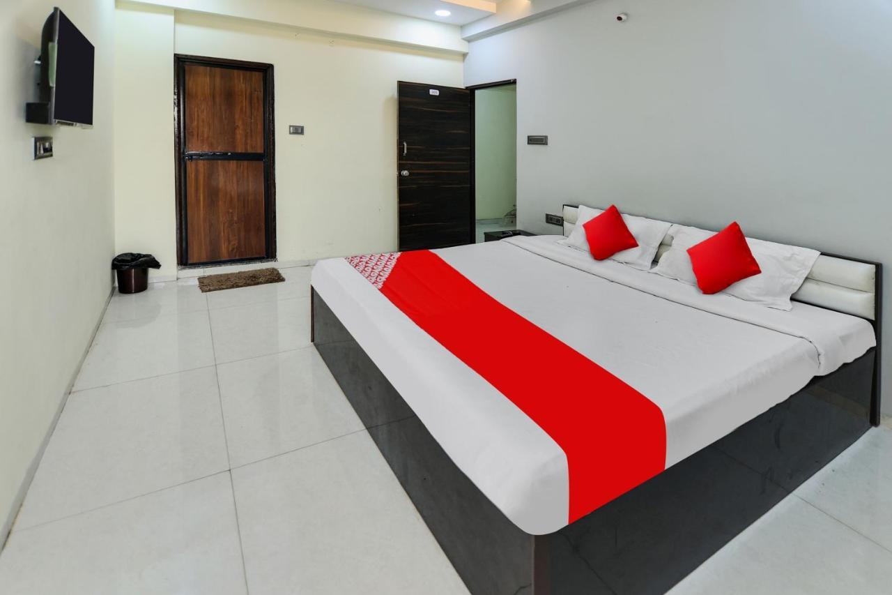 Oyo Hotel Blackgold Chandrapur Exterior photo